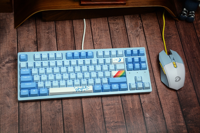 达尔优a84机械键盘开箱,达尔优键盘天空轴a87