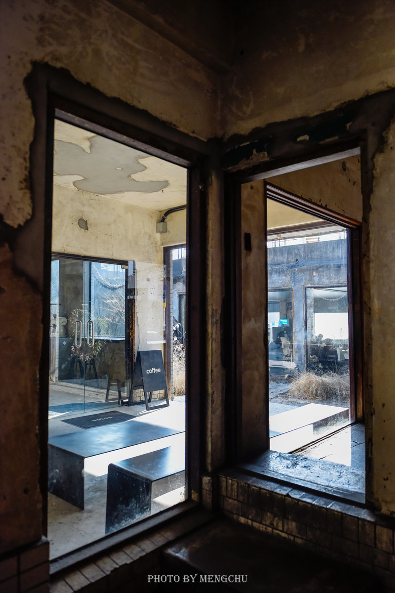 首尔圣水洞oliveyoung,韩国首尔广场打卡景点