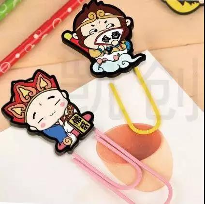 西安大唐不夜城感受一下灯火璀璨,国潮年货带给你不一样的年味