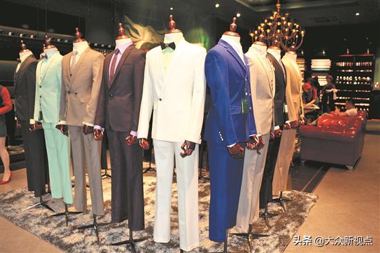 一生依世服饰,私人衣橱定制店