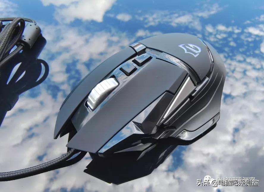 618百元打游戏鼠标推荐,百元鼠标和几十元的鼠标区别