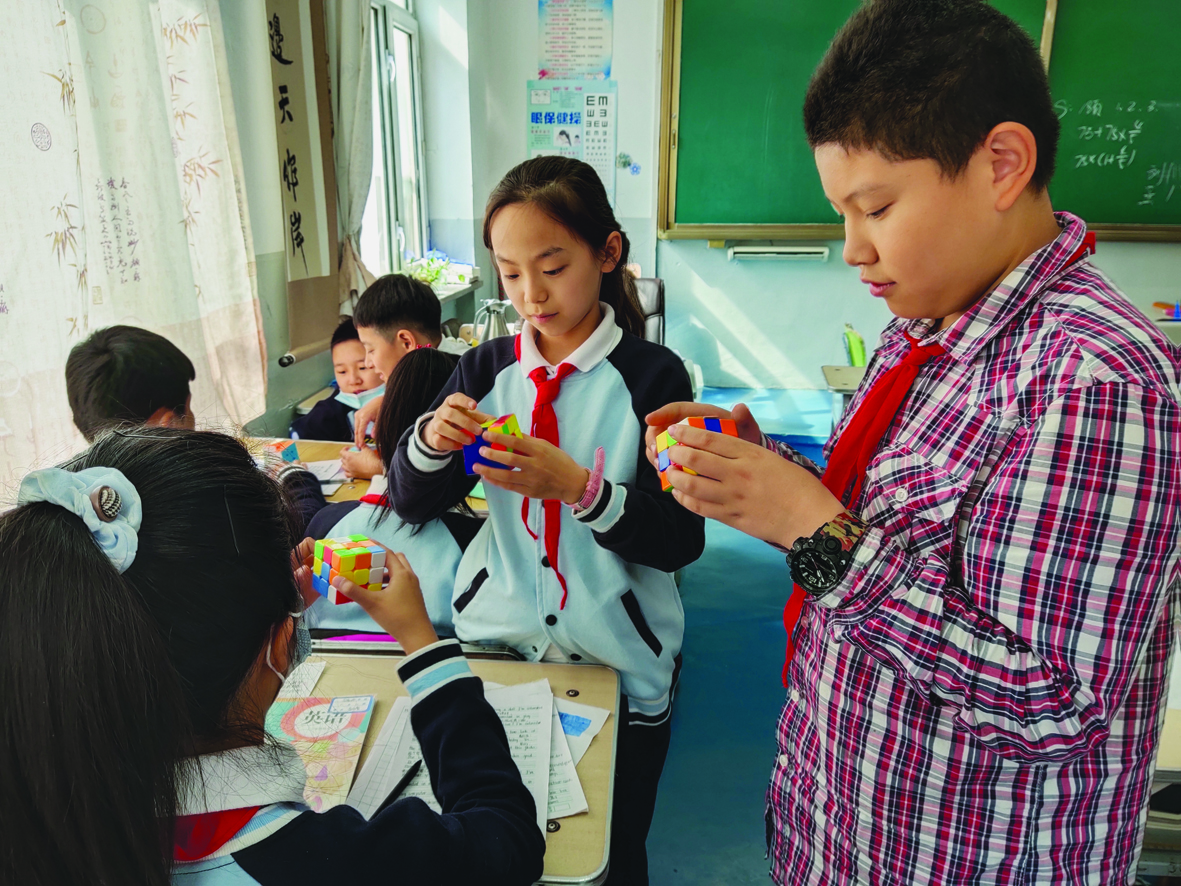 学校缤纷社团,缤纷社团七彩生活