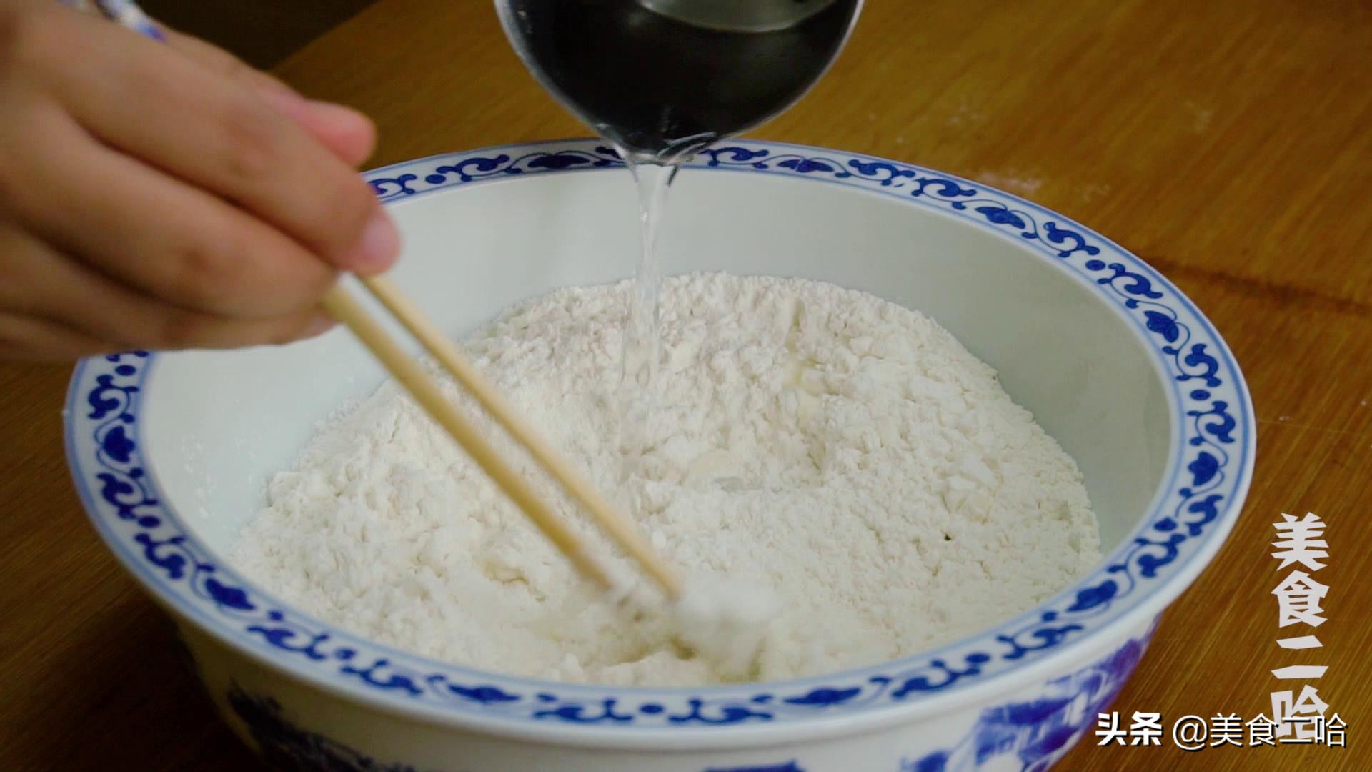 馅饼里面发粘是没熟吗,馅饼硬什么原因