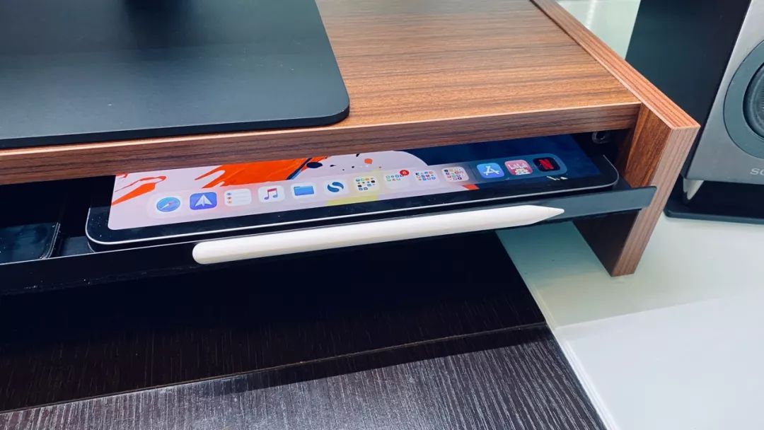 收到一件好东西，拯救了我乱成狗的桌面