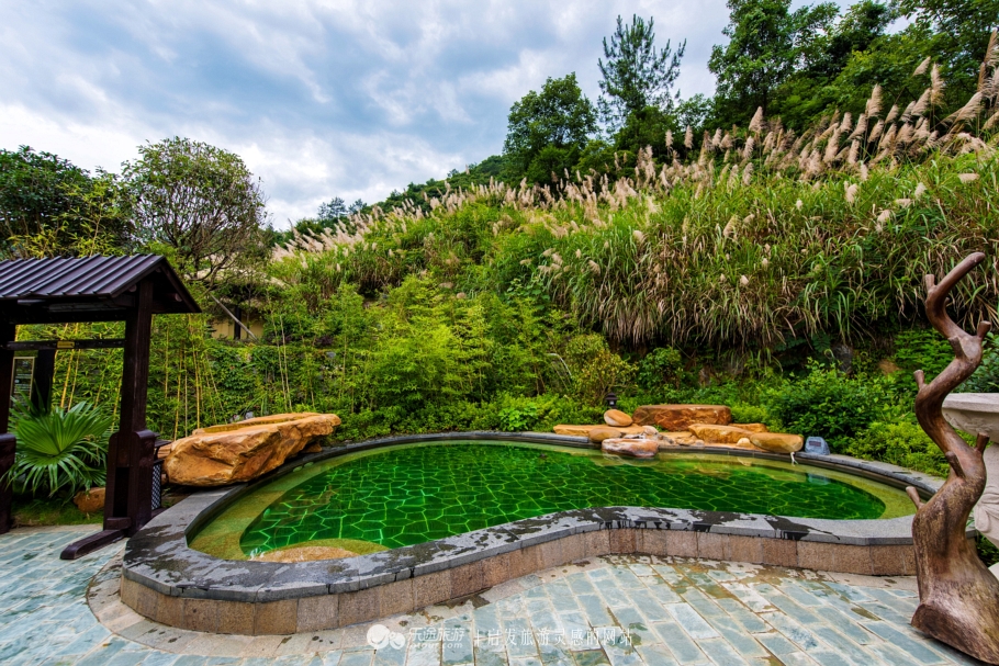 广东省韶关度假温泉,韶关周围哪里有避暑的好地方