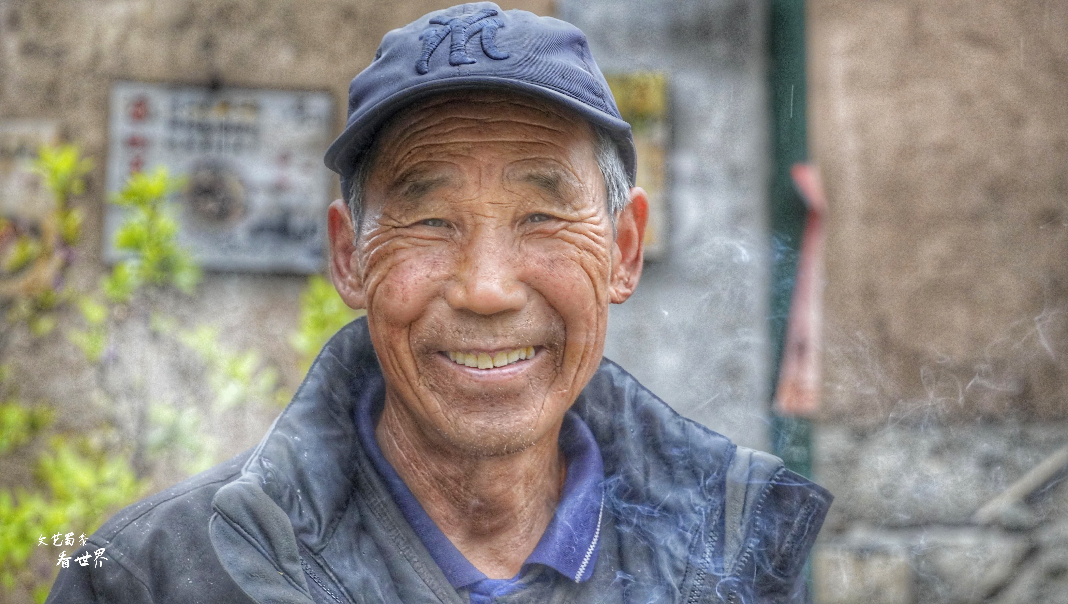 因《舌尖上的中国》而为人所知，刚刚的四月飞雪又让它美成了仙境