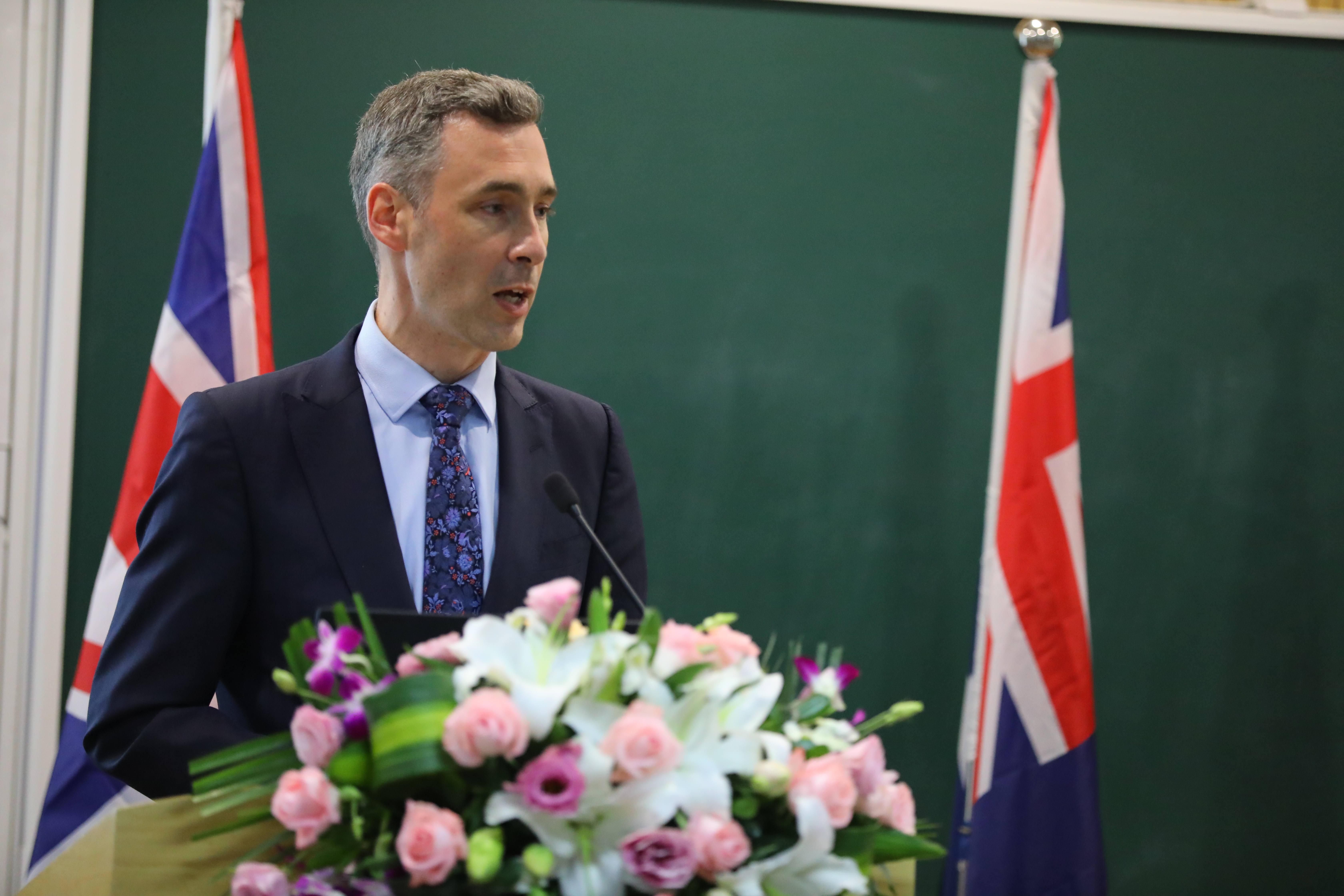 大咖云集杭州银湖书院，探讨K-12教育体系的治理与文化建构