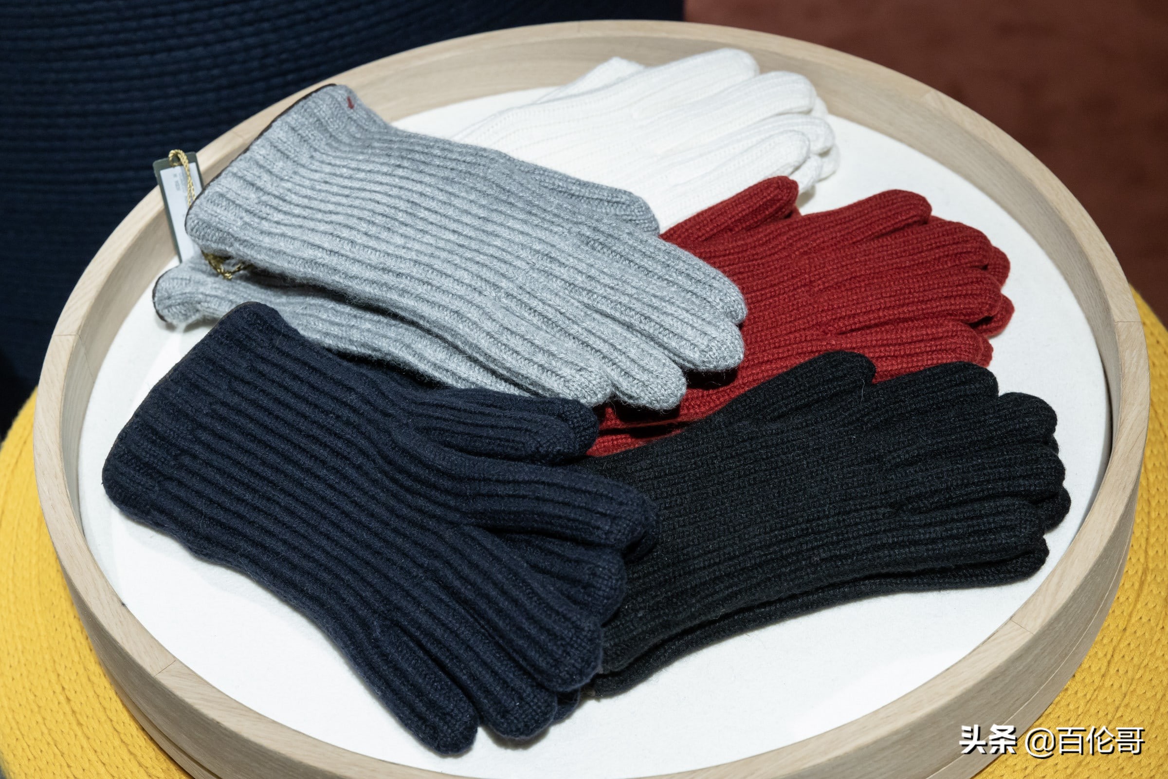 日本东京新宿伊势丹百货店,日本新宿衣服