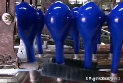 厂家气球制造过程,气球的生产线制造过程