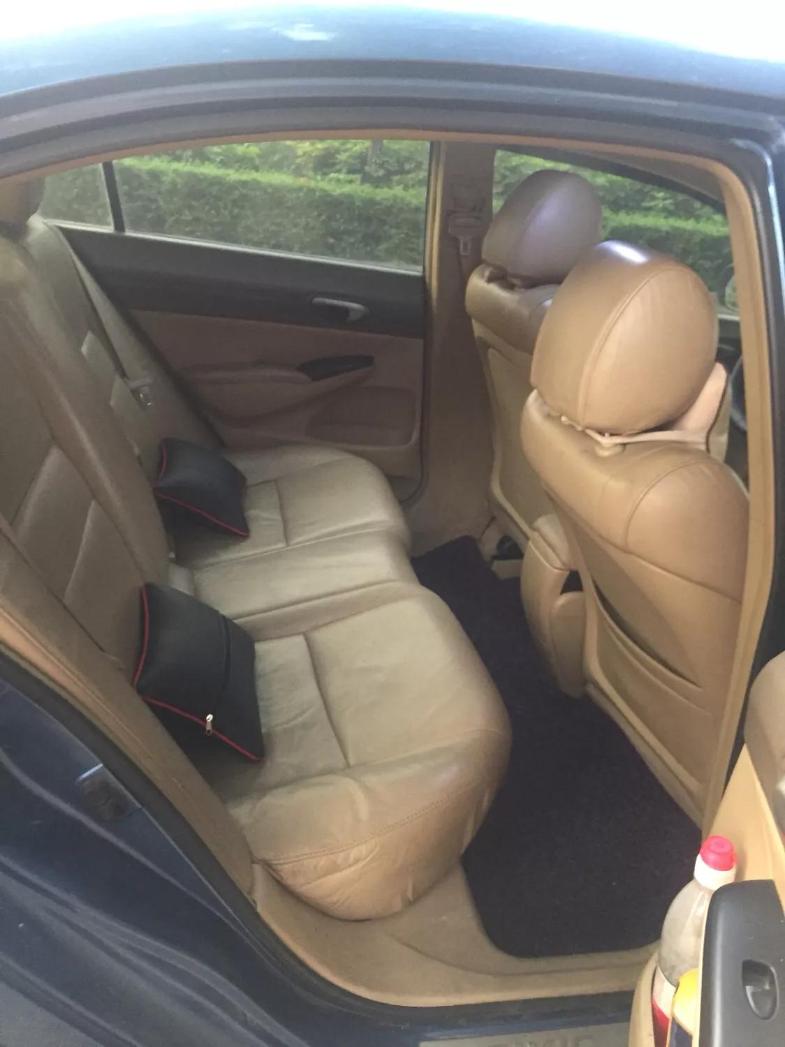 蓝色思域手动挡多少钱,思域2022款优惠为什么少