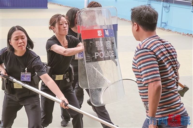 厦门辅警大练兵考核1000米,辅警开展岗位练兵提升技能