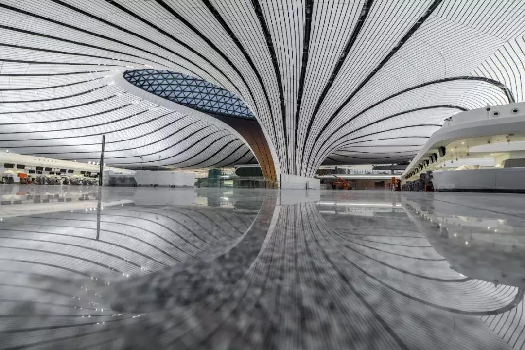 狂砸800亿的北京大兴机场终于完美面世,厉害了,我的国