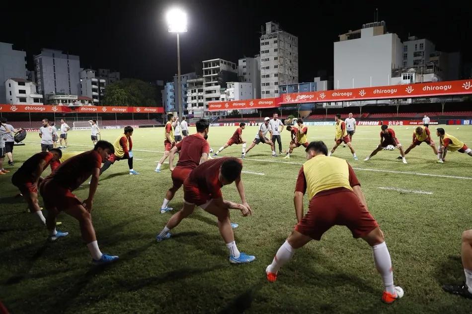 深度复盘国足7-0,观看国足比赛攻略