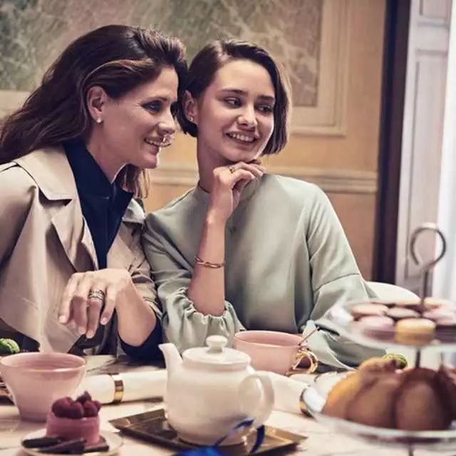 母亲节送什么礼物比较好,母亲节戴什么珠宝好呢