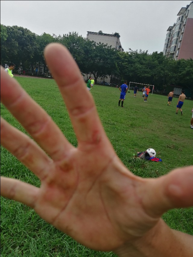 漫漫踢球路：疫情后的草根足球艰难前行“续”