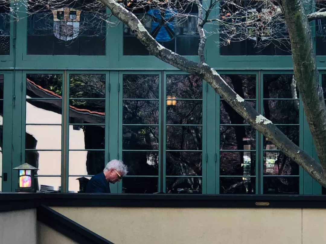 美国西海岸(碰撞)古巴哈瓦那