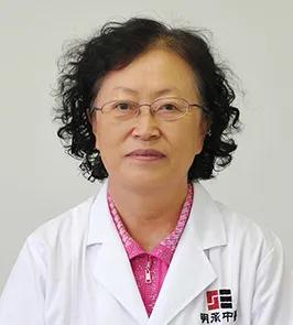 小孩扁桃体肿大怎么调理胃,小孩扁桃体反复发炎与肠胃有关吗