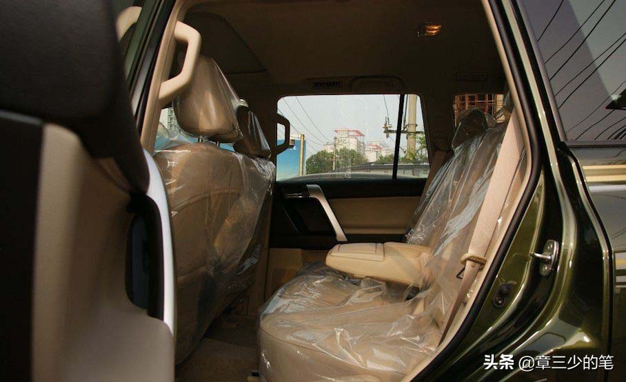 2.7排量的普拉多,普拉多2.7和4.0哪个更保值