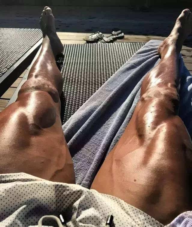 泰森的大肌肉,泰森非人类的脖子