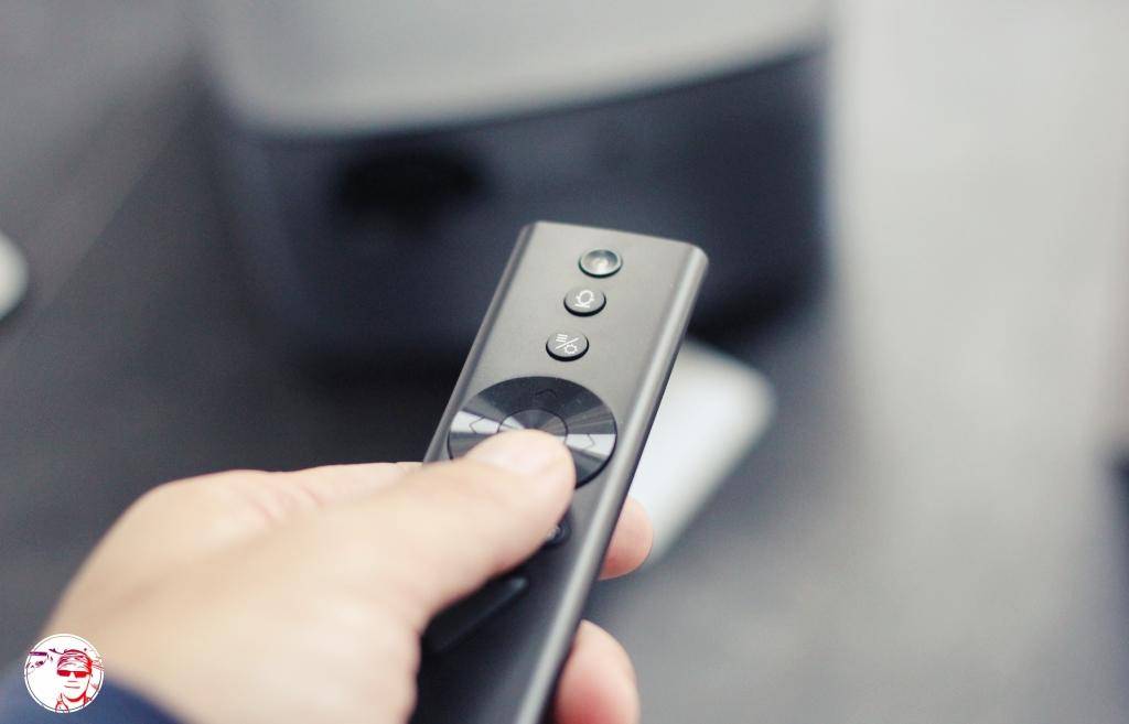 投影仪看电影就是噱头,液晶电视和投影仪看电影哪个好