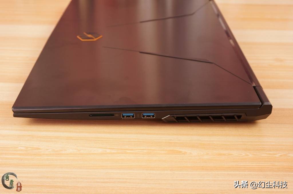 机械革命深海泰坦支持dp吗,机械革命深海泰坦x10ti-s游戏测试