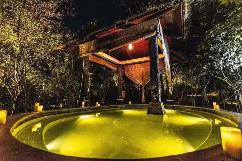 中国十大温泉城市,中国特别有名的十大温泉馆