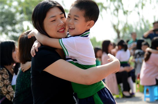 孩子被拐谨防走失,小孩走丢防拐骗