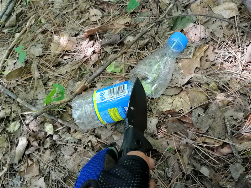 汉道洛克x生存刀暴力测试,户外生存实用工具推荐