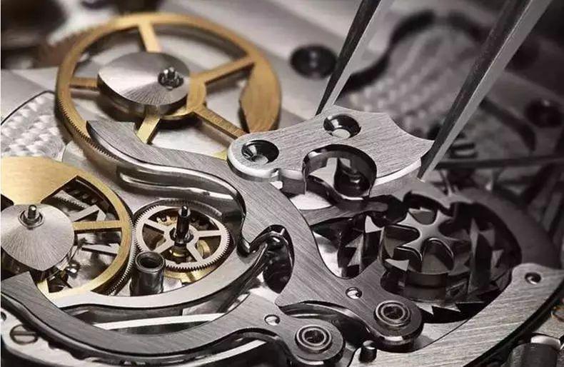 机械表的选择和正确使用方法,怎么选购二手机械表