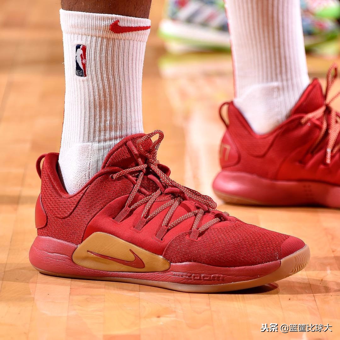 nba揭幕战球鞋盘点,nba圣诞大战2019球鞋