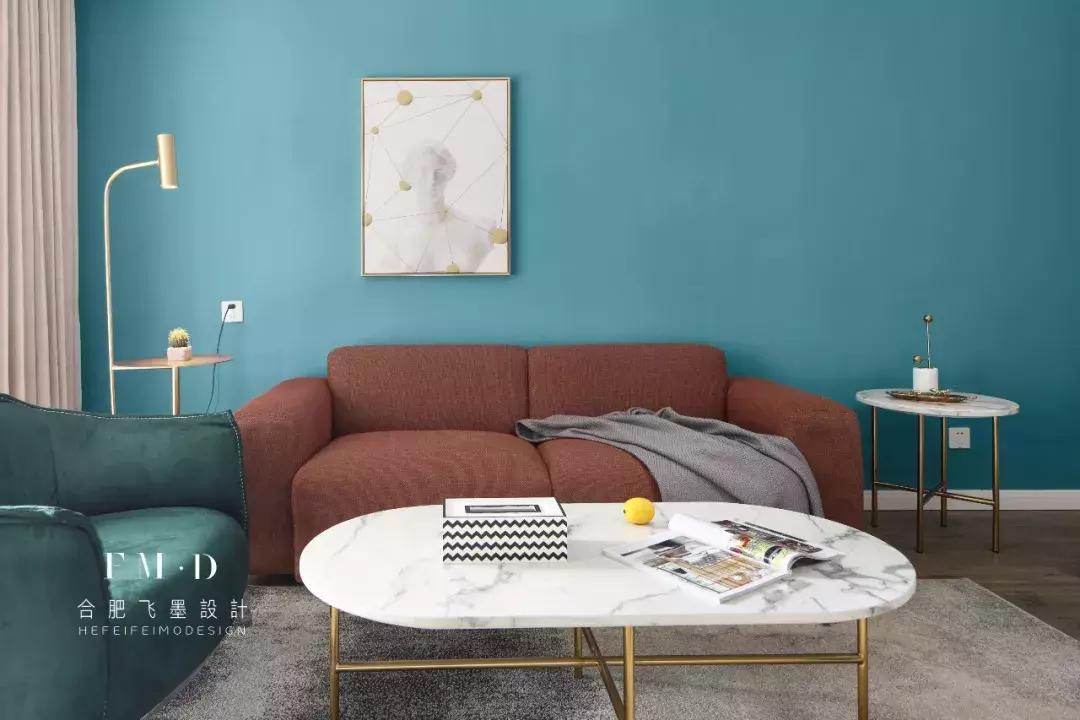 房子装修花再多钱,客厅还是沙发+茶几+电视柜,这样装修好看实用