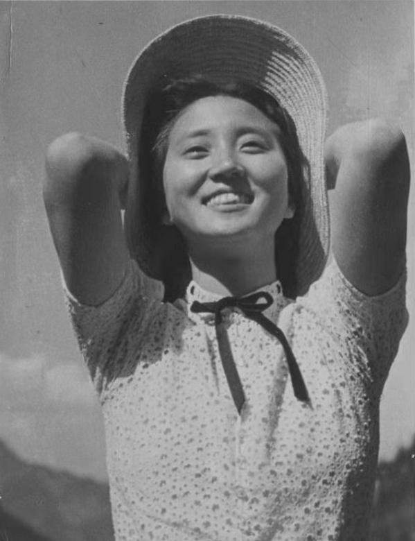 蒋英和钱学森年轻照片,蒋英和钱学森照片