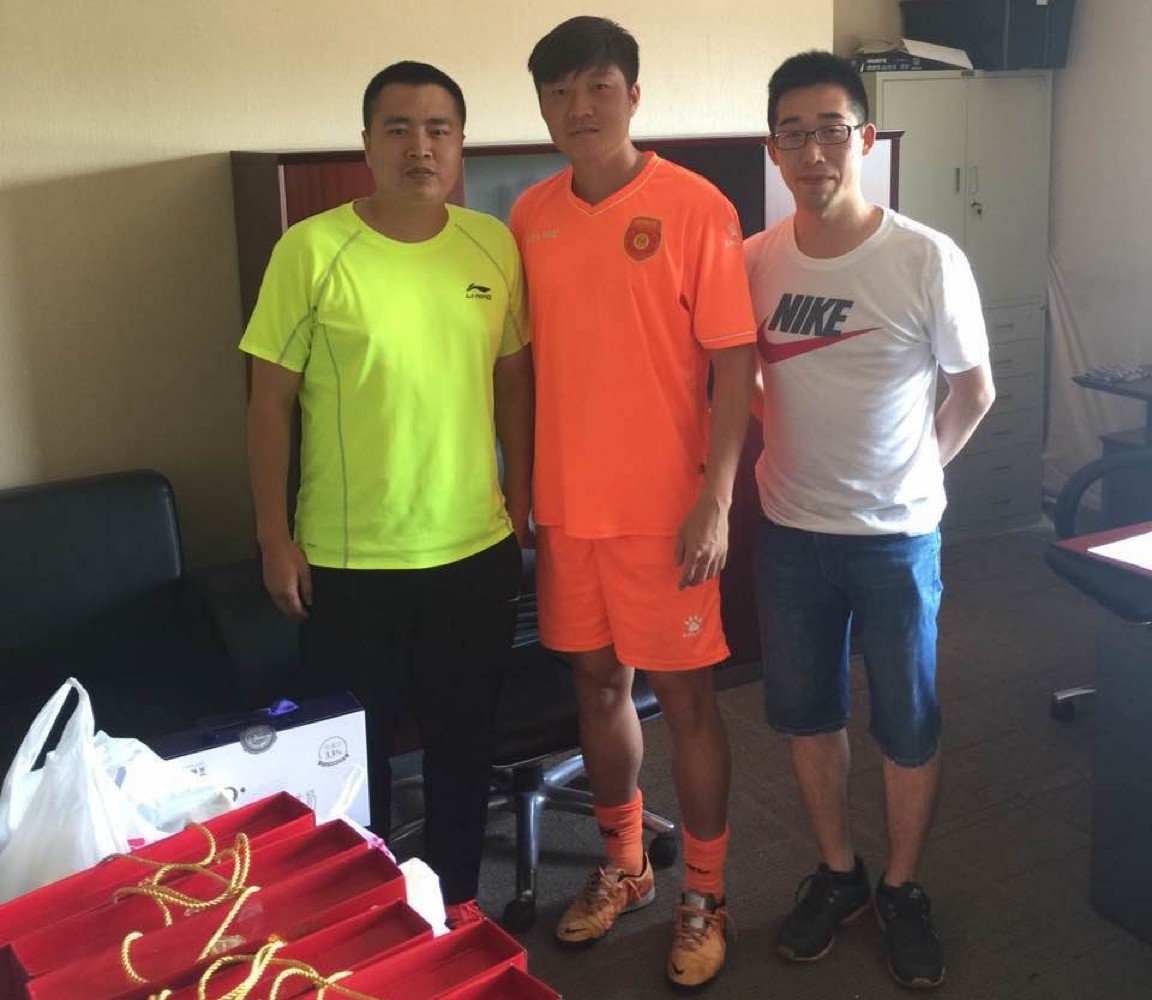 中后卫赵鹏个人资料,赵鹏踢中后卫什么梗