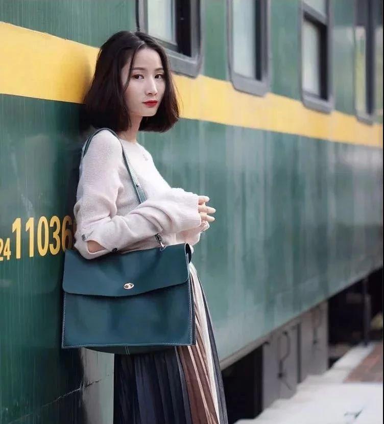 轻奢通勤包mk,女士通勤包推荐mk