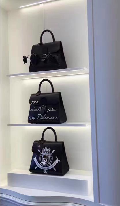 濂緢鍝佺墝delvaux,delvaux濂緢鍝佺墝