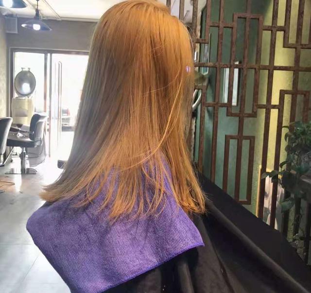 理发店染发药水怎么选,理发店染发药水价位真的有区别吗
