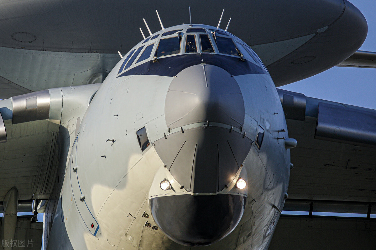 空警2000在世界处于什么水平,中国空警2000有多少架