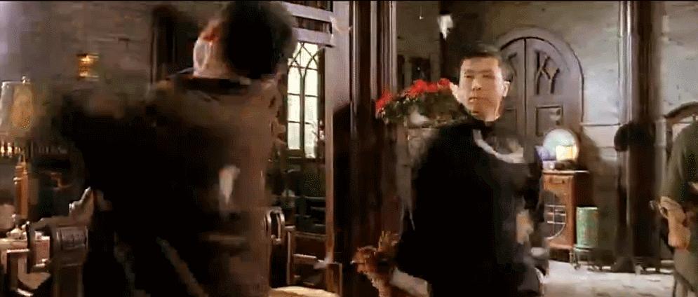 叶问大战泰森谁厉害,叶问大战泰森谁赢了