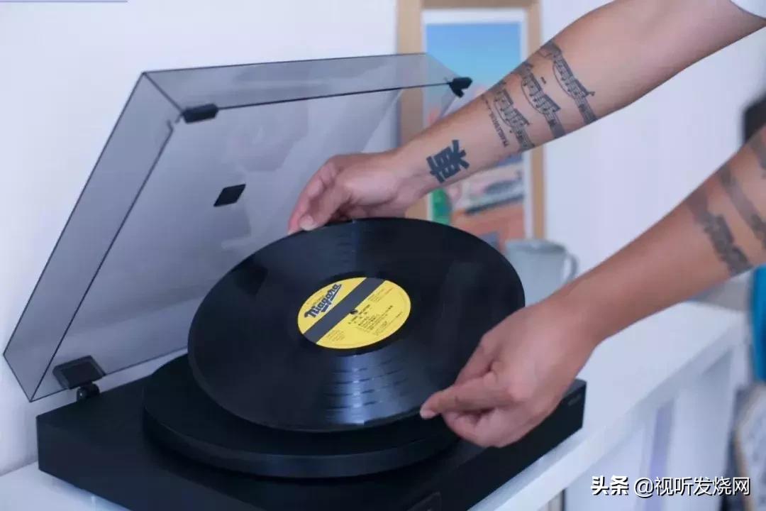 放慢生活步调 黑胶音乐产品成为文青最新消费选项