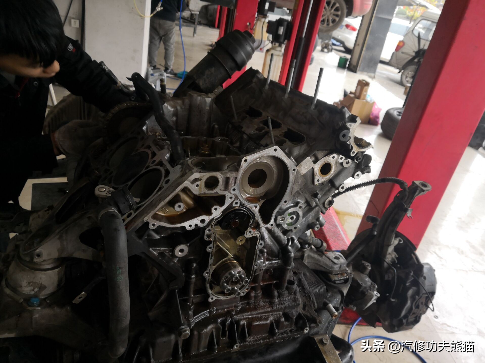 大众途锐急加速发动机故障灯点亮,大众新款途锐车子烧机油