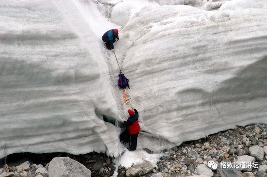 年蒸发量,年降水量超过2000