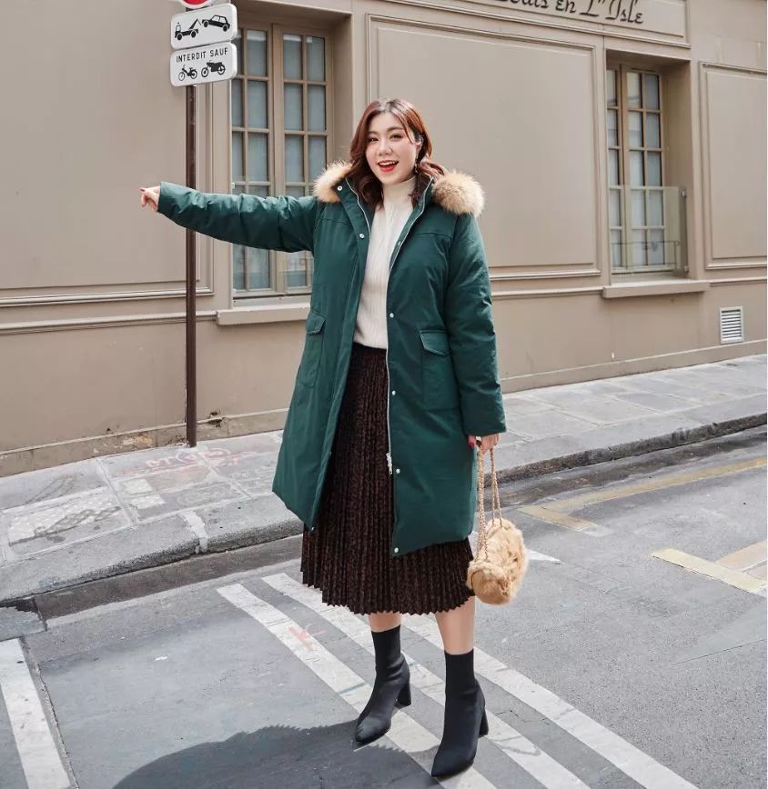 谁说胖女孩不能美?这样穿搭照样美爆炸