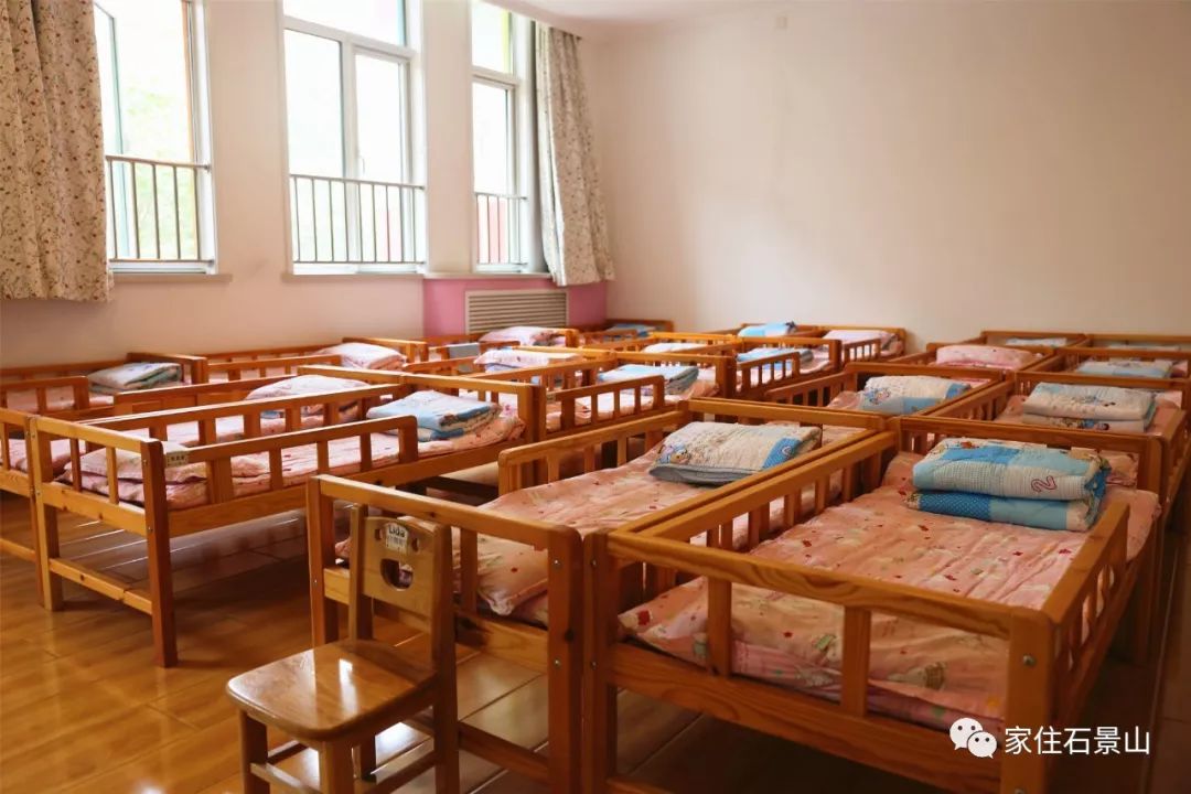 钃濆ぉ娴疯穬鍙岃骞煎効鍥寳浜煶鏅北,鐭虫櫙灞卞弻璇辜鍎垮洯