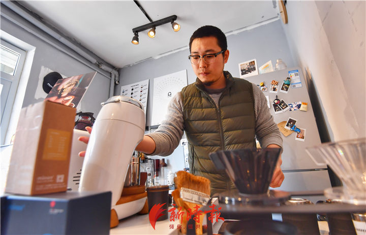 9.8㎡的咖啡店月销杯数1500+，社区咖啡在济南已成“新流量”
