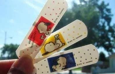 大人用的创可贴婴儿可以用吗,小孩可以用创可贴吗