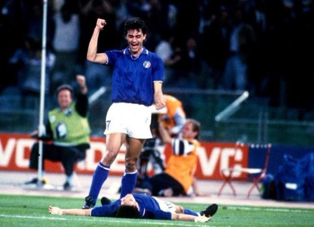 千呼万唤始出来小说第一章,巴乔落寞背影永载世界杯史册