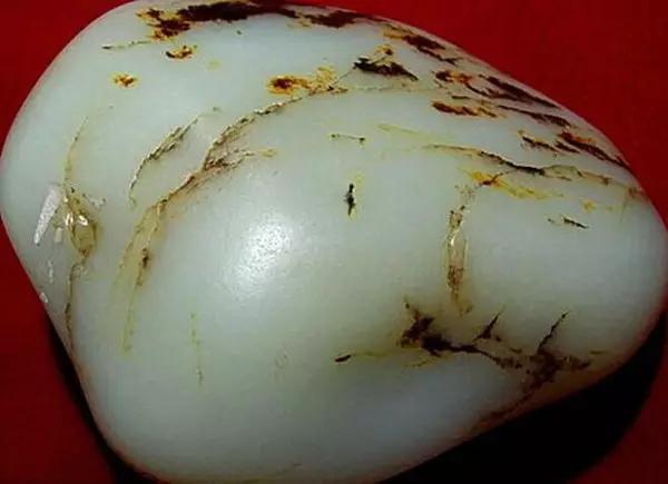 终于捡到了值钱的石头,捡到这些石头不要扔真的很值钱