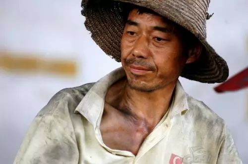 威海拖欠农民工工资怎么起诉,威海工资拖欠求助热线