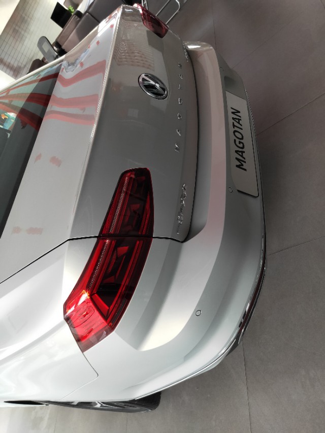 更换宝来车钥匙电池,迈腾车钥匙原装电池