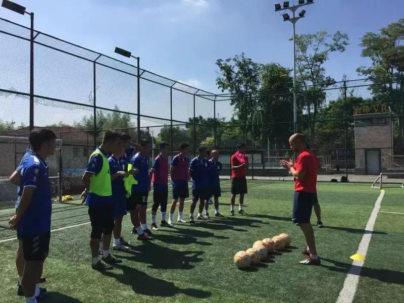 欧洲足球青训u8,欧洲足球青训体系现状怎么样